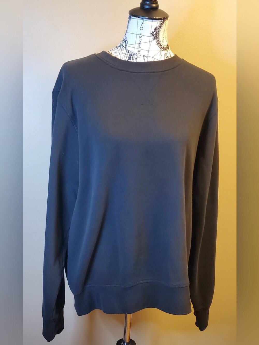 MTA Sport Womens XXL Black Crewneck Sweatshirt Pullover Cotton Blend Athletic